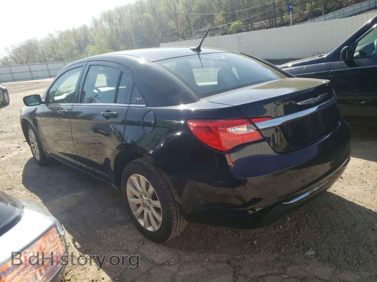 2011 CHRYSLER 200 - VIN: 1C3BC1FB5BN604099 - Фото 2