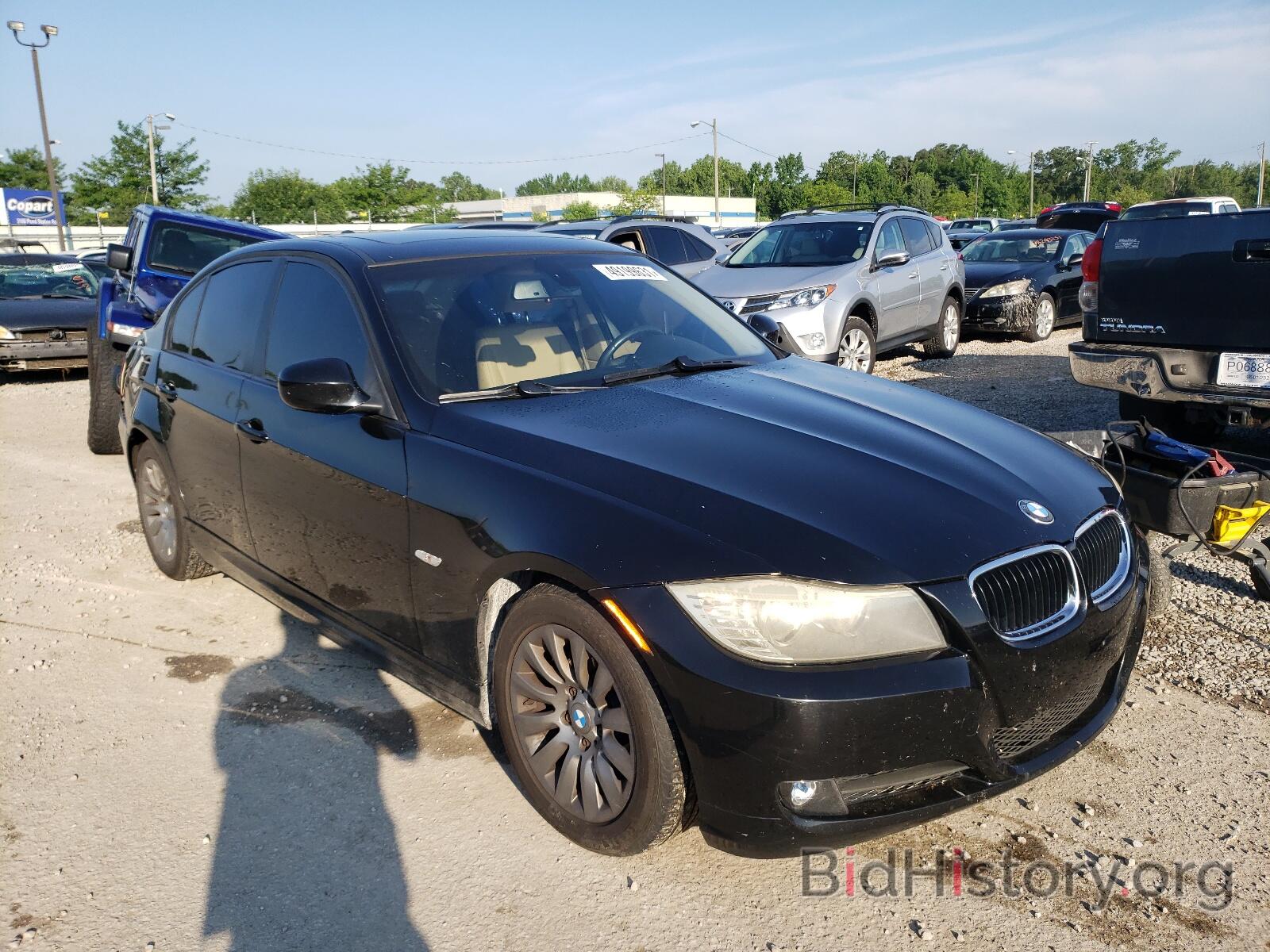 Photo WBAPH77599NM27594 - BMW 3 SERIES 2009