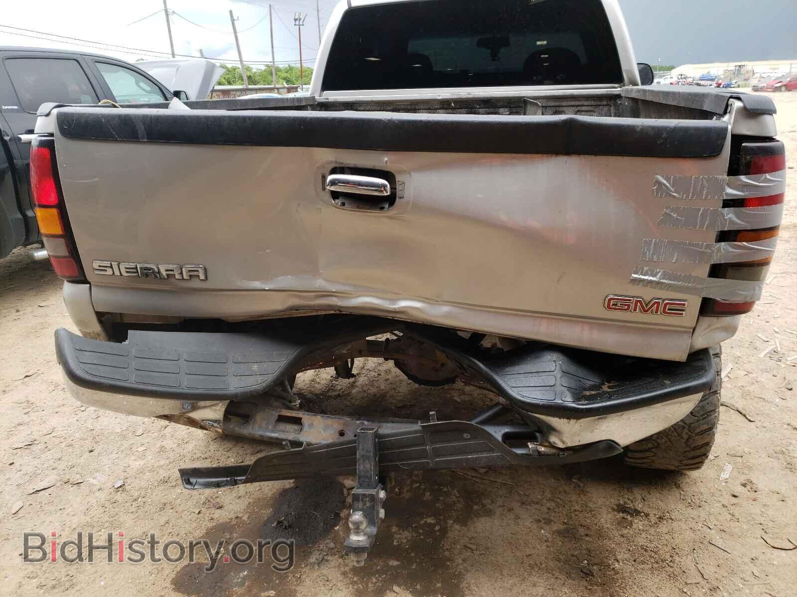 2006 GMC SIERRA - VIN: 2GTEK19B361357082 - Фото 9