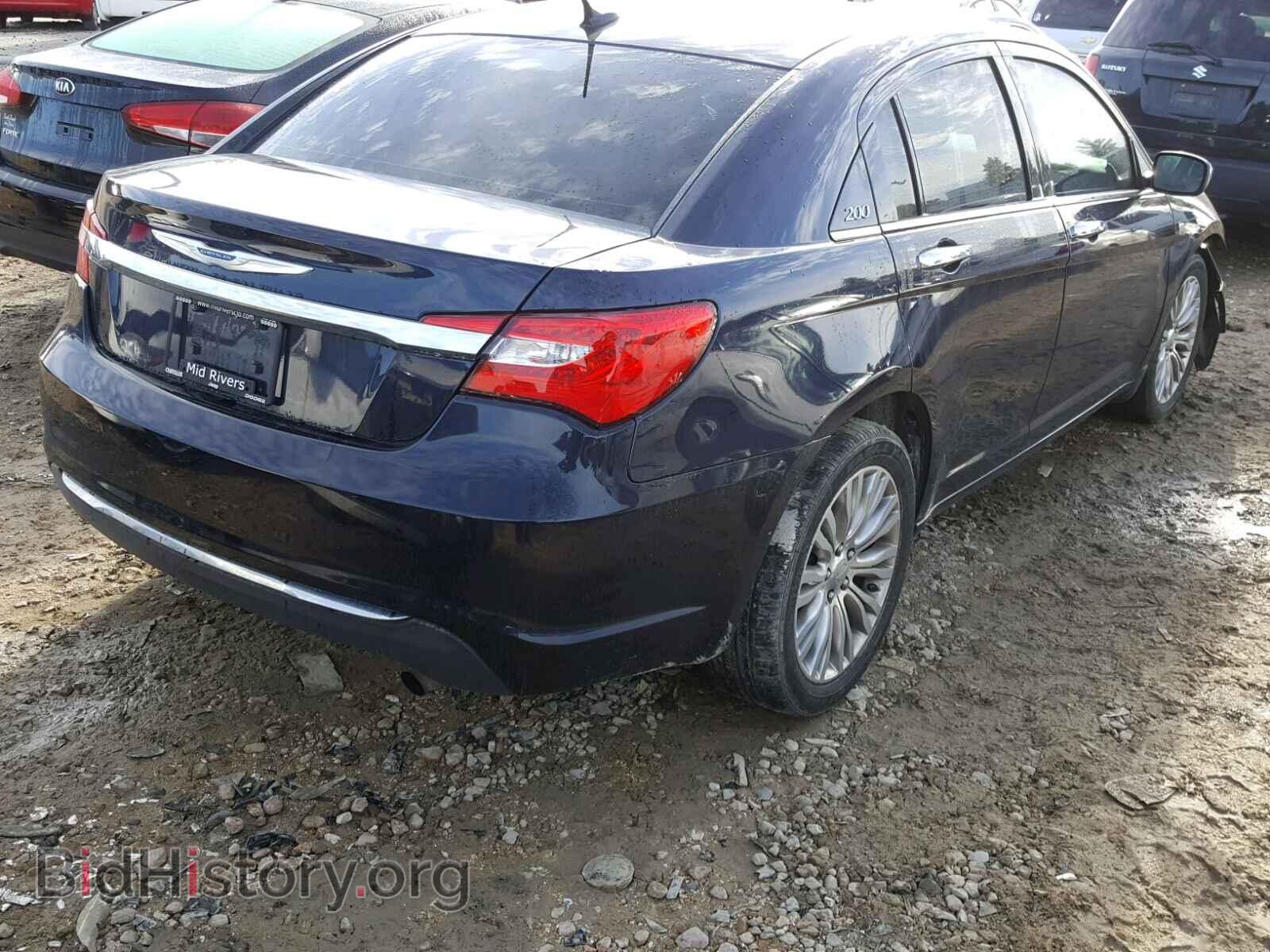 2012 CHRYSLER 200 - VIN: 1C3CCBCB5CN302439 - Фото 4