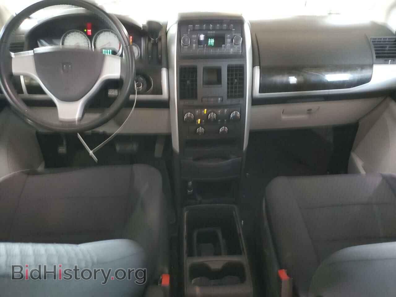 2010 DODGE CARAVAN - VIN: 2D4RN5D14AR215562 - Фото 8