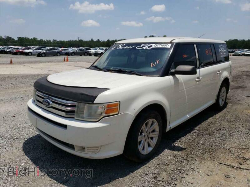 2010 Ford FLEX (VIN 2FMGK5BC6ABA70918) — фото 2 из 10