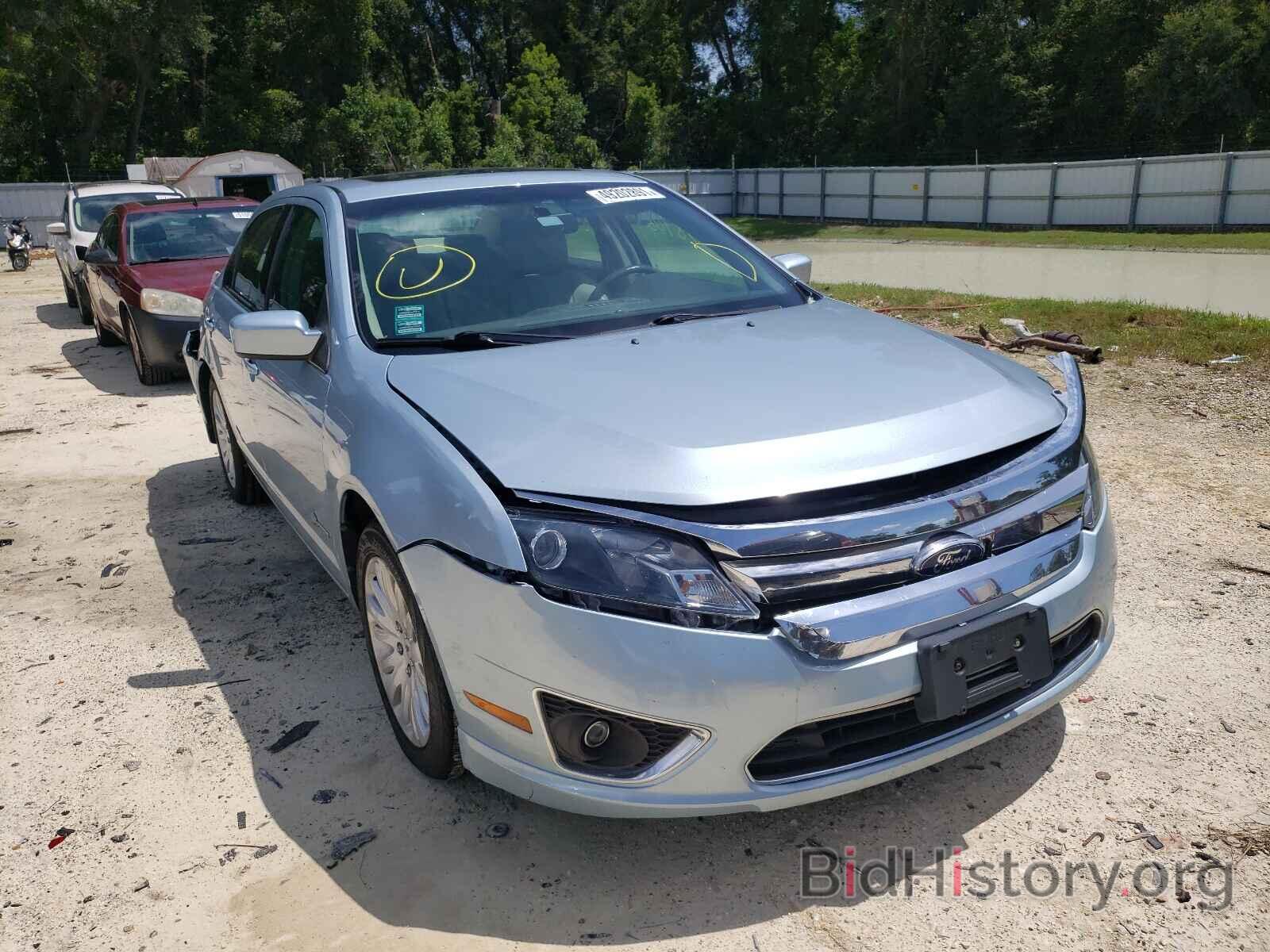 Photo 3FADP0L31AR327713 - FORD FUSION 2010