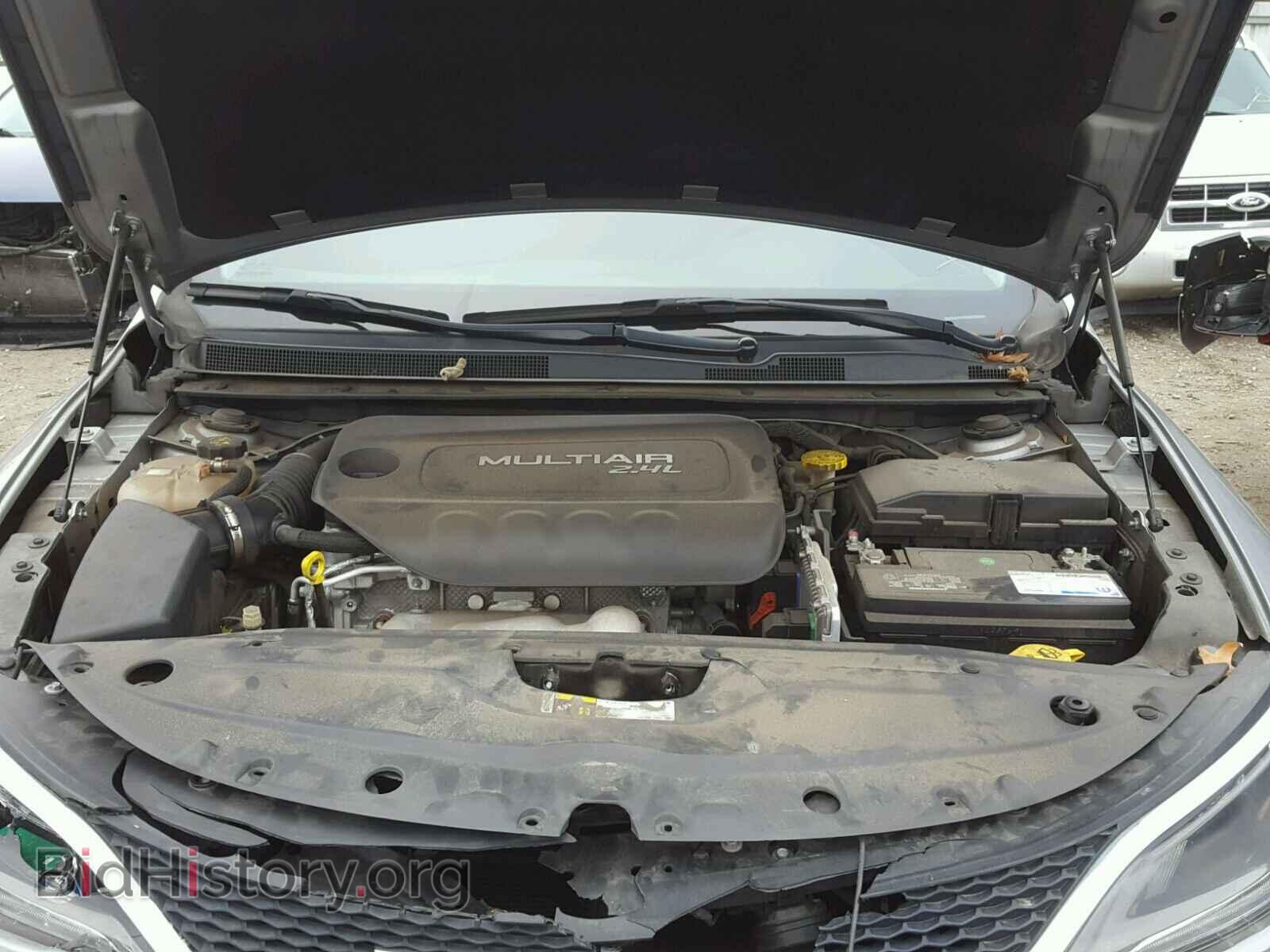 2015 CHRYSLER 200 - VIN: 1C3CCCAB6FN594437 - Photo 7