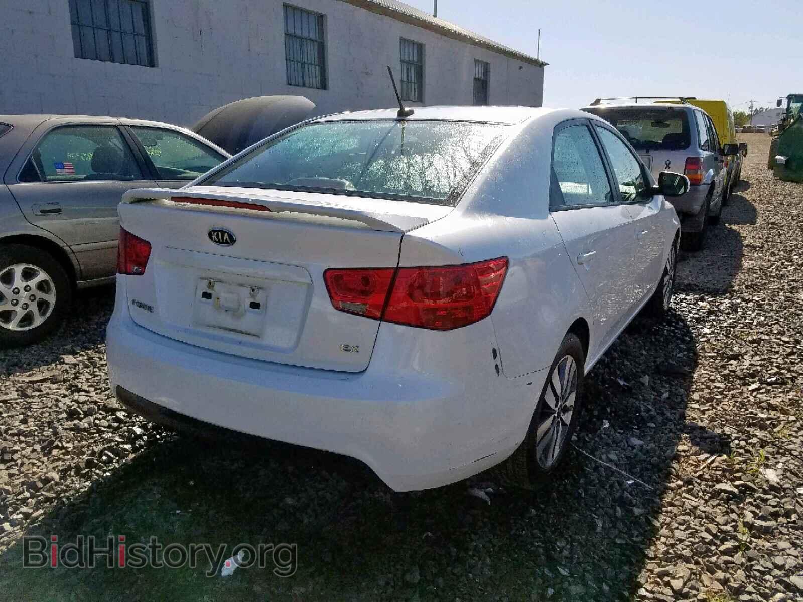 2013 KIA FORTE EX - VIN: KNAFU4A22D5690524 - Фото 4