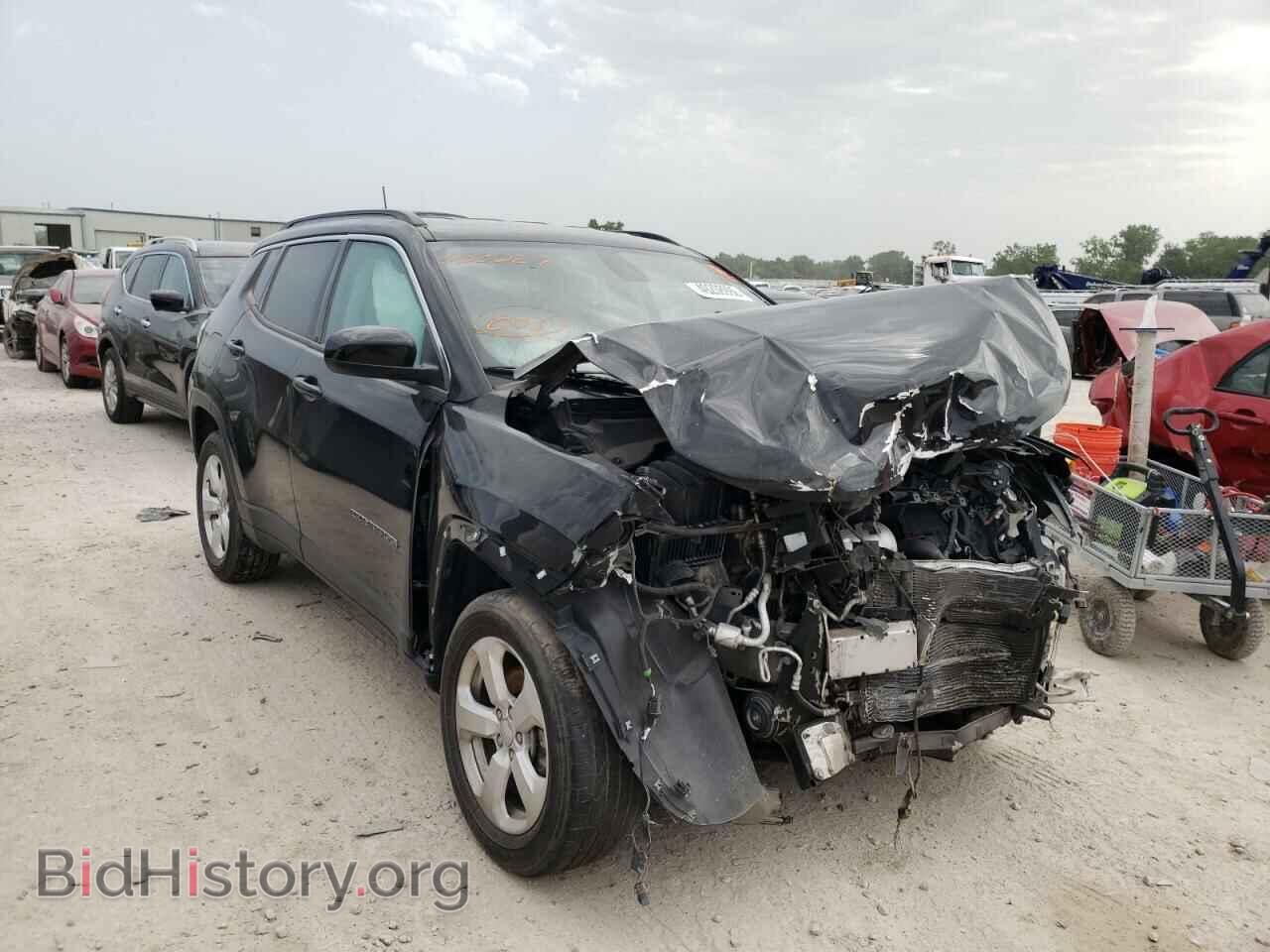 Фотография 3C4NJDBB2HT652027 - JEEP COMPASS 2017