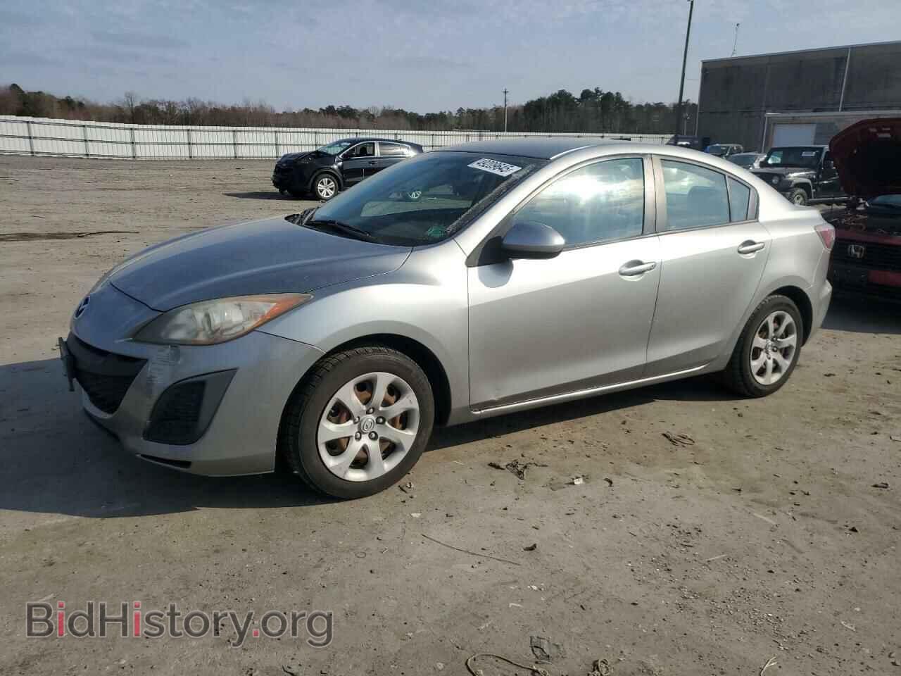 Photo JM1BL1UG1B1437726 - MAZDA 3 2011