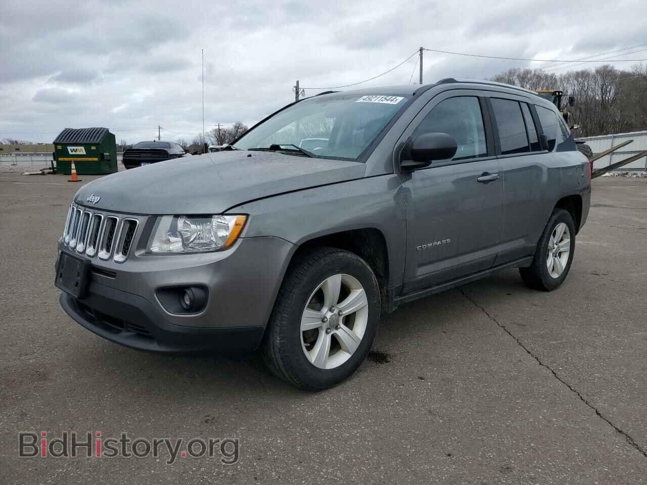 Photo 1J4NF1FB5BD263853 - JEEP COMPASS 2011