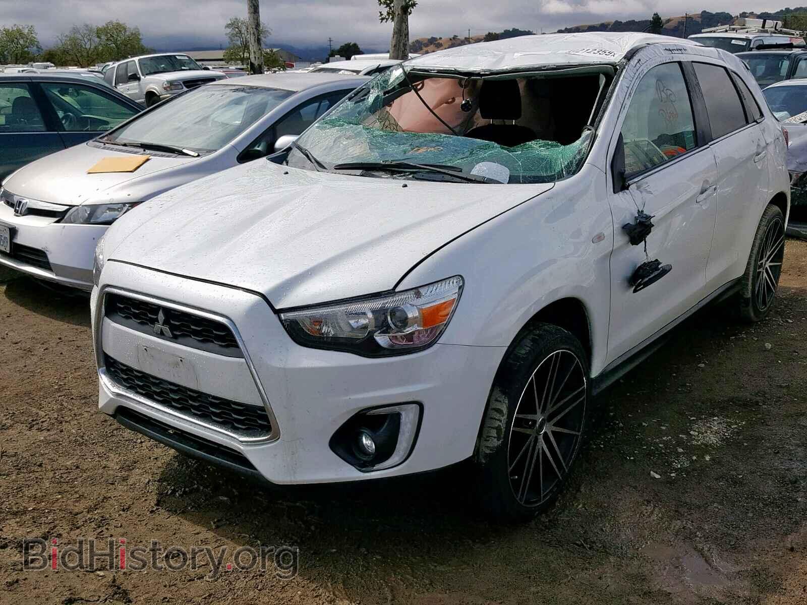 2015 MITSUBISHI OUTLANDER - VIN: 4A4AP4AU8FE035804 - Фото 2