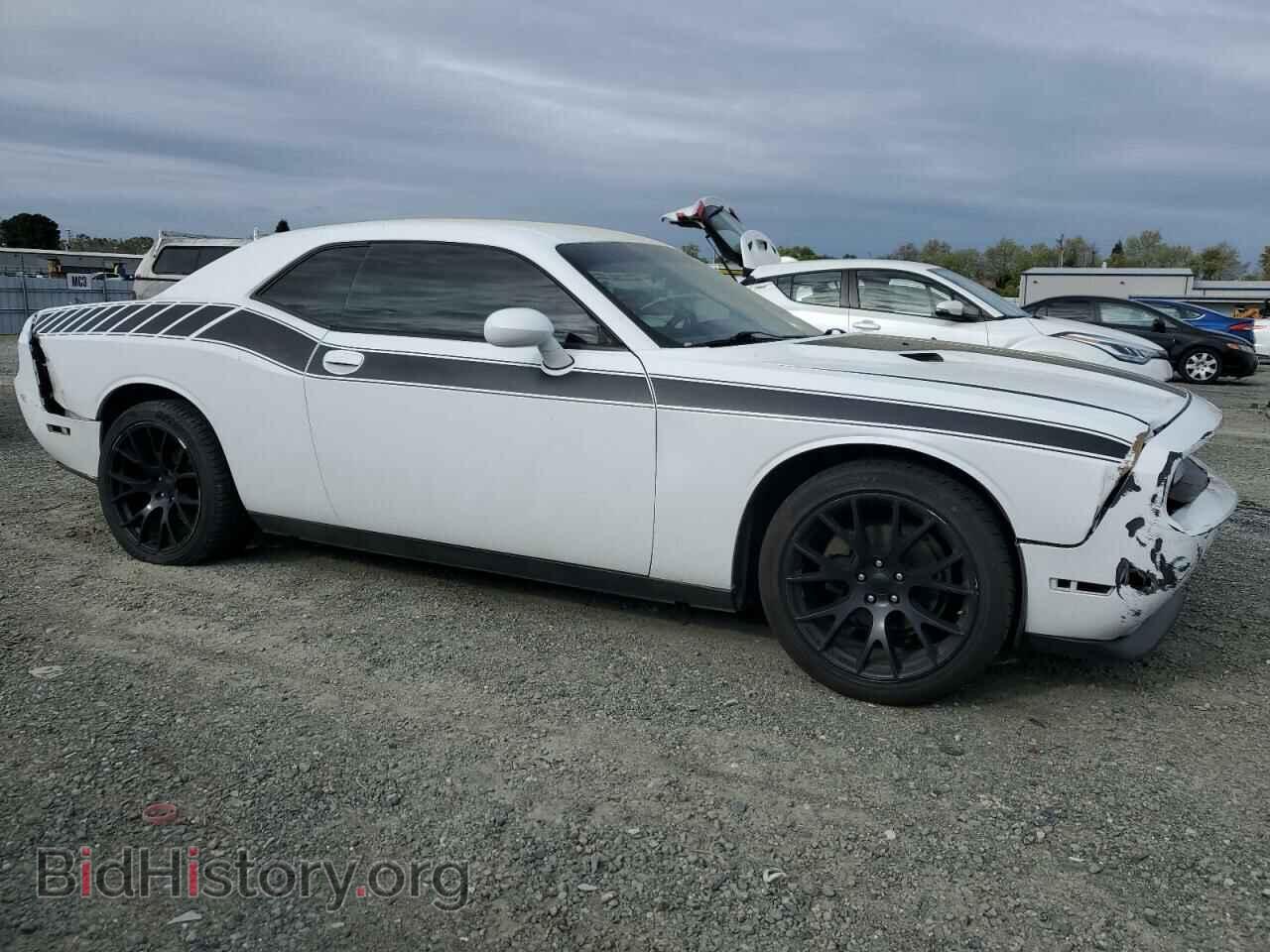 2014 DODGE CHALLENGER - VIN: 2C3CDYAG3EH313188 - Фото 4