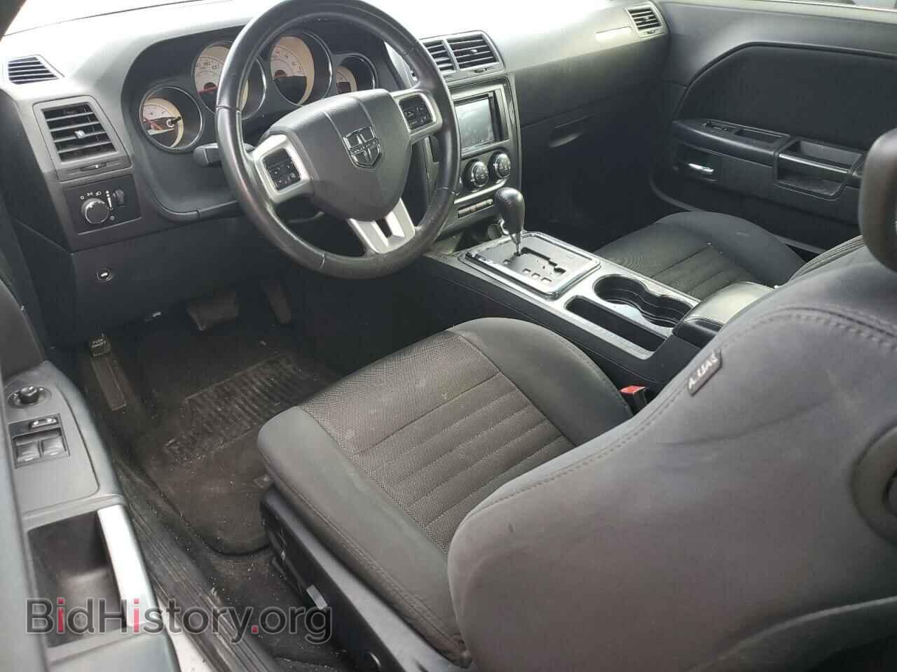 2014 DODGE CHALLENGER - VIN: 2C3CDYAG3EH313188 - Фото 8