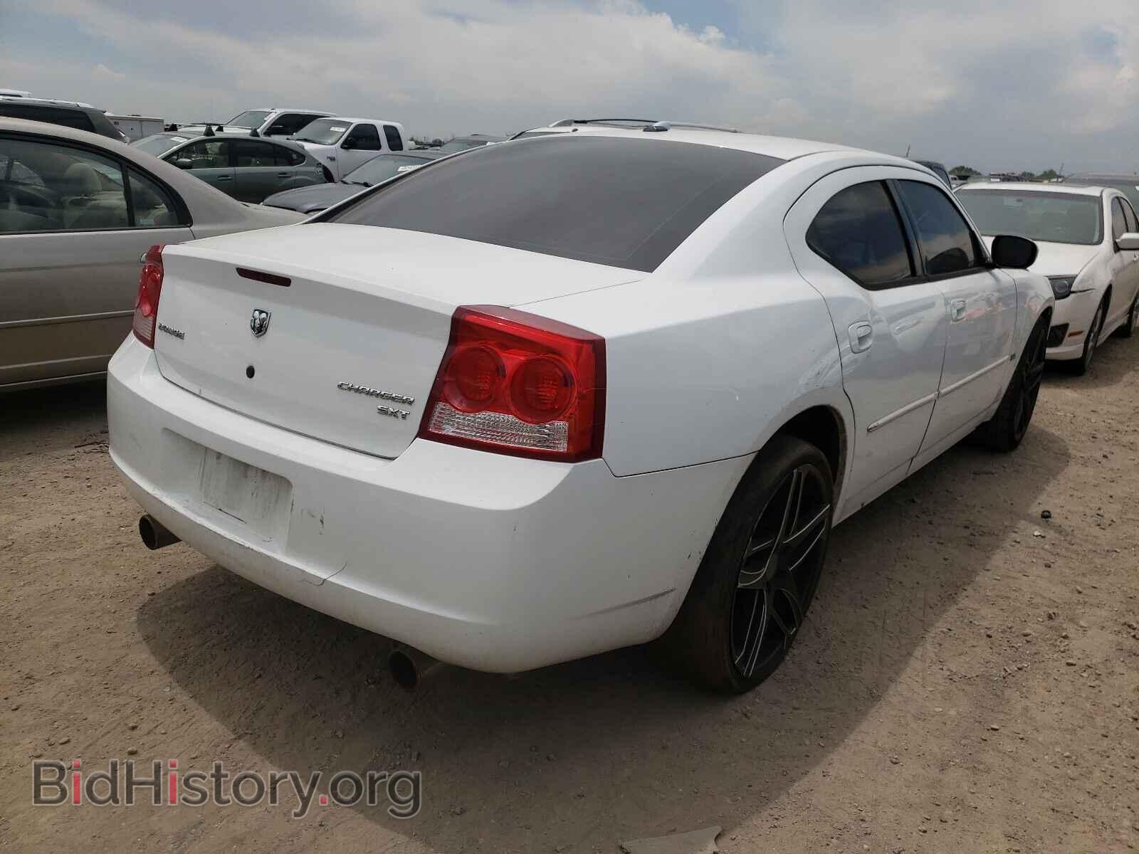 2010 DODGE CHARGER - VIN: 2B3CA3CV2AH286855 - Фото 4