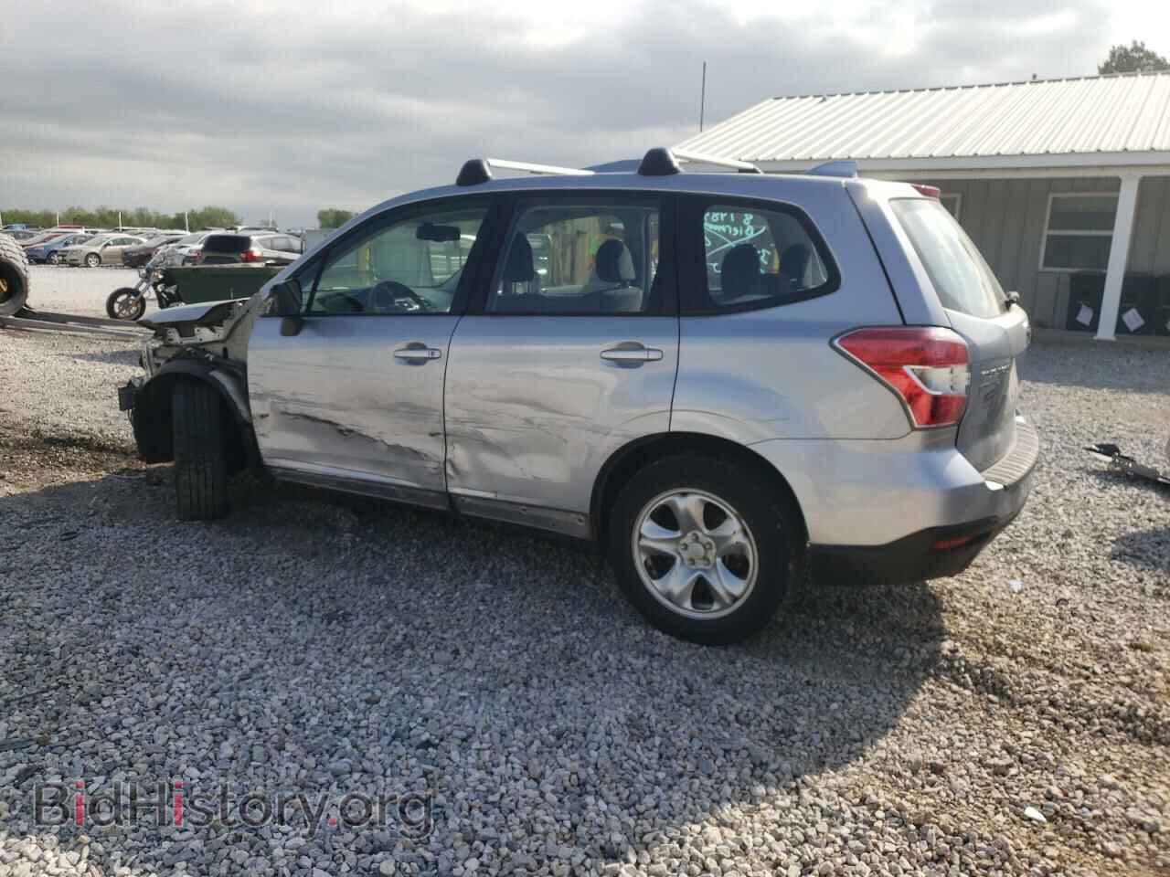 2016 SUBARU FORESTER - VIN: JF2SJAAC2GG560982 - Фото 2