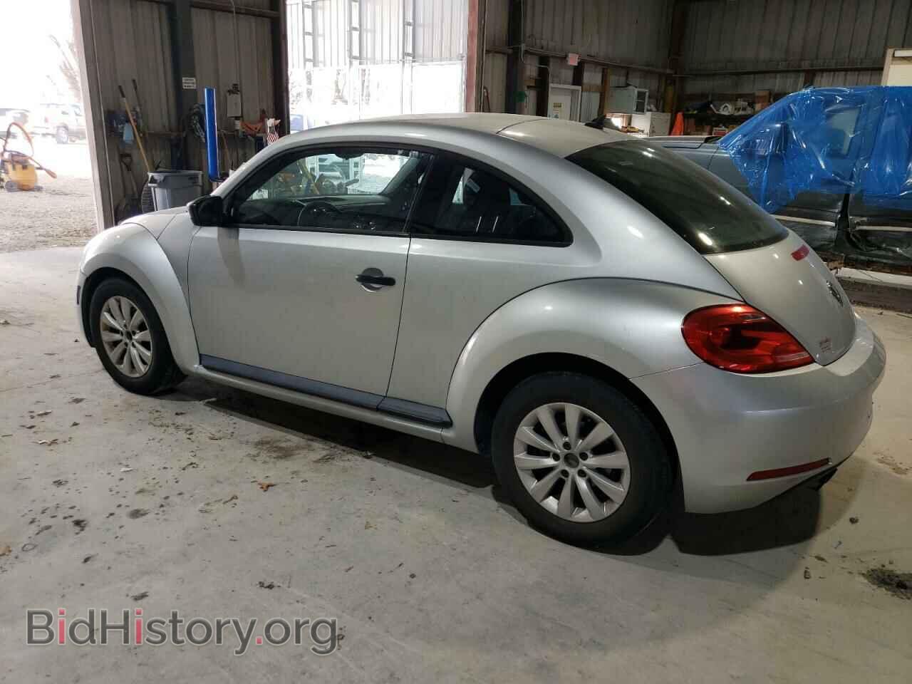 2014 VOLKSWAGEN BEETLE - VIN: 3VWF17AT8EM645912 - Фото 2
