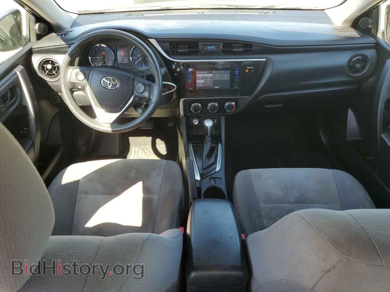 2017 TOYOTA COROLLA - VIN: 2T1BURHE0HC768435 - Фото 8