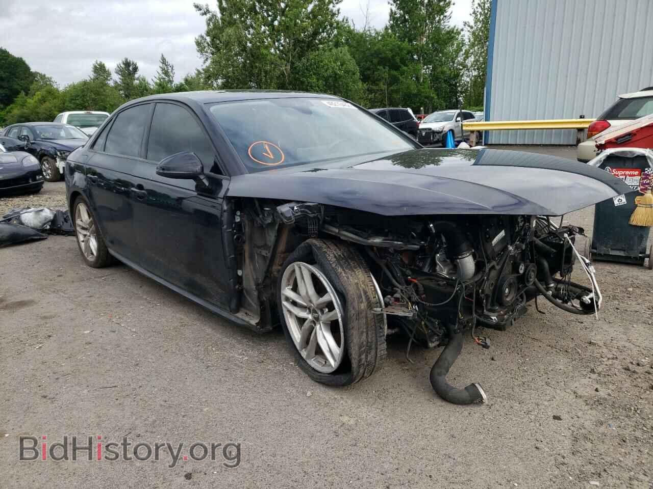 Фотография WAUDNAF41HN040196 - AUDI A4 2017