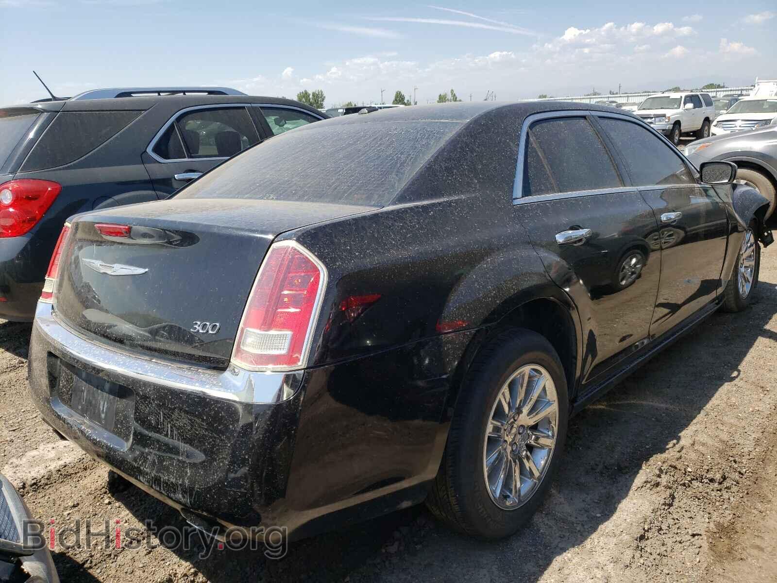 2012 CHRYSLER 300 - VIN: 2C3CCACG5CH192586 - Фото 4