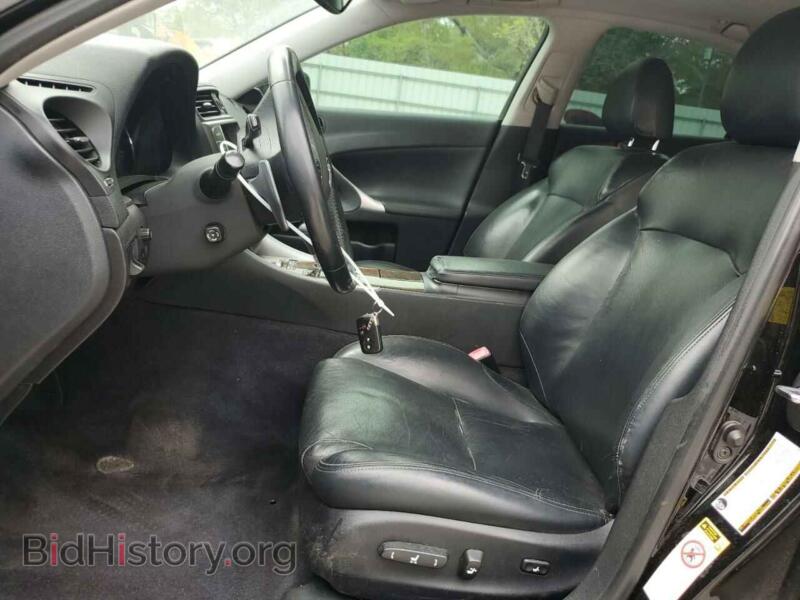 2011 Lexus IS (VIN JTHCF5C2XB5046560) — photo 7 of 12