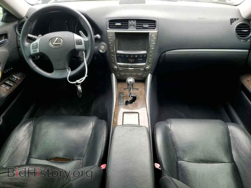 2011 Lexus IS (VIN JTHCF5C2XB5046560) — photo 8 of 12
