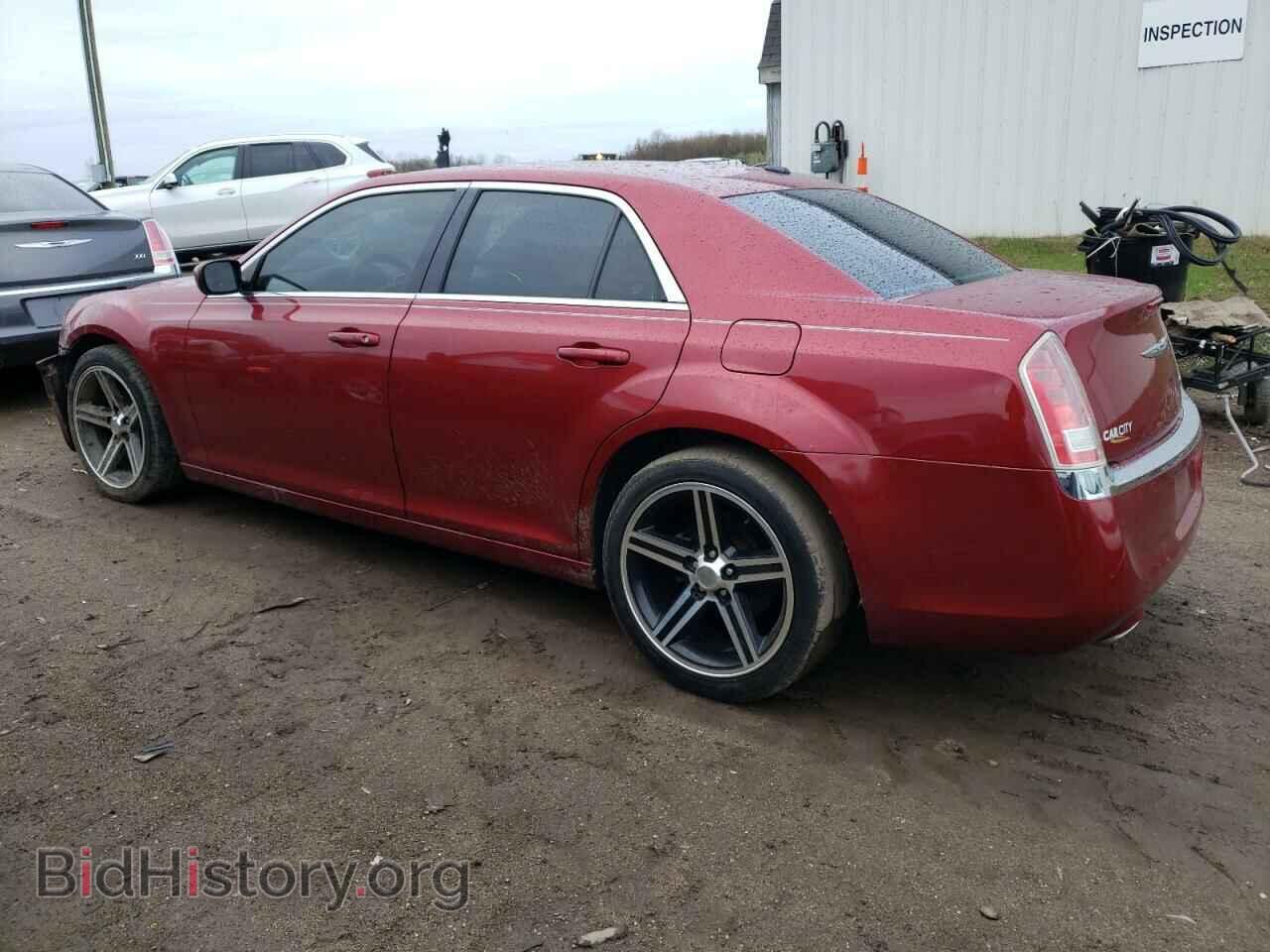2013 CHRYSLER 300 - VIN: 2C3CCAAG4DH569252 - Фото 2
