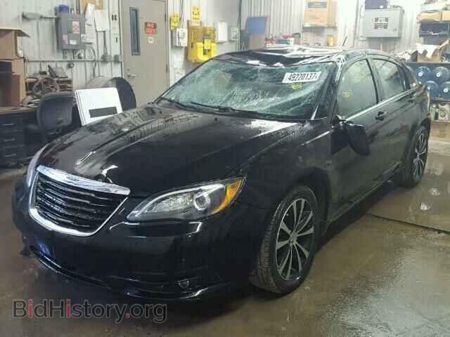 2013 CHRYSLER 200 - VIN: 1C3CCBBB3DN593557 - Фото 2