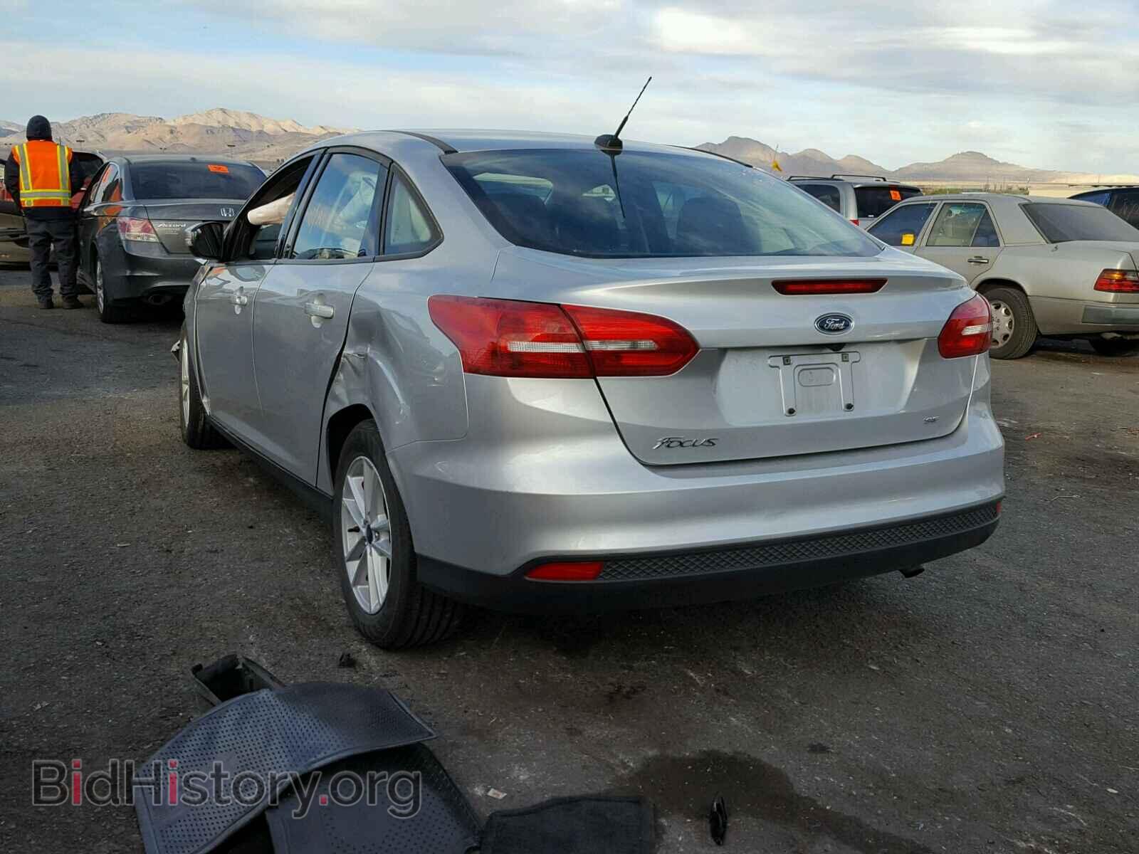 2017 FORD FOCUS - VIN: 1FADP3F22HL231389 - Photo 3