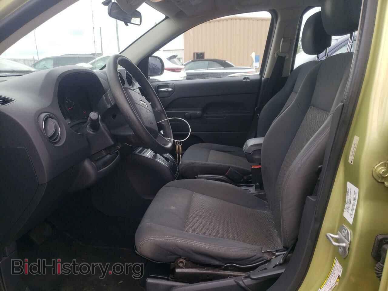 2010 JEEP COMPASS - VIN: 1J4NF4FB3AD524462 - Фото 7
