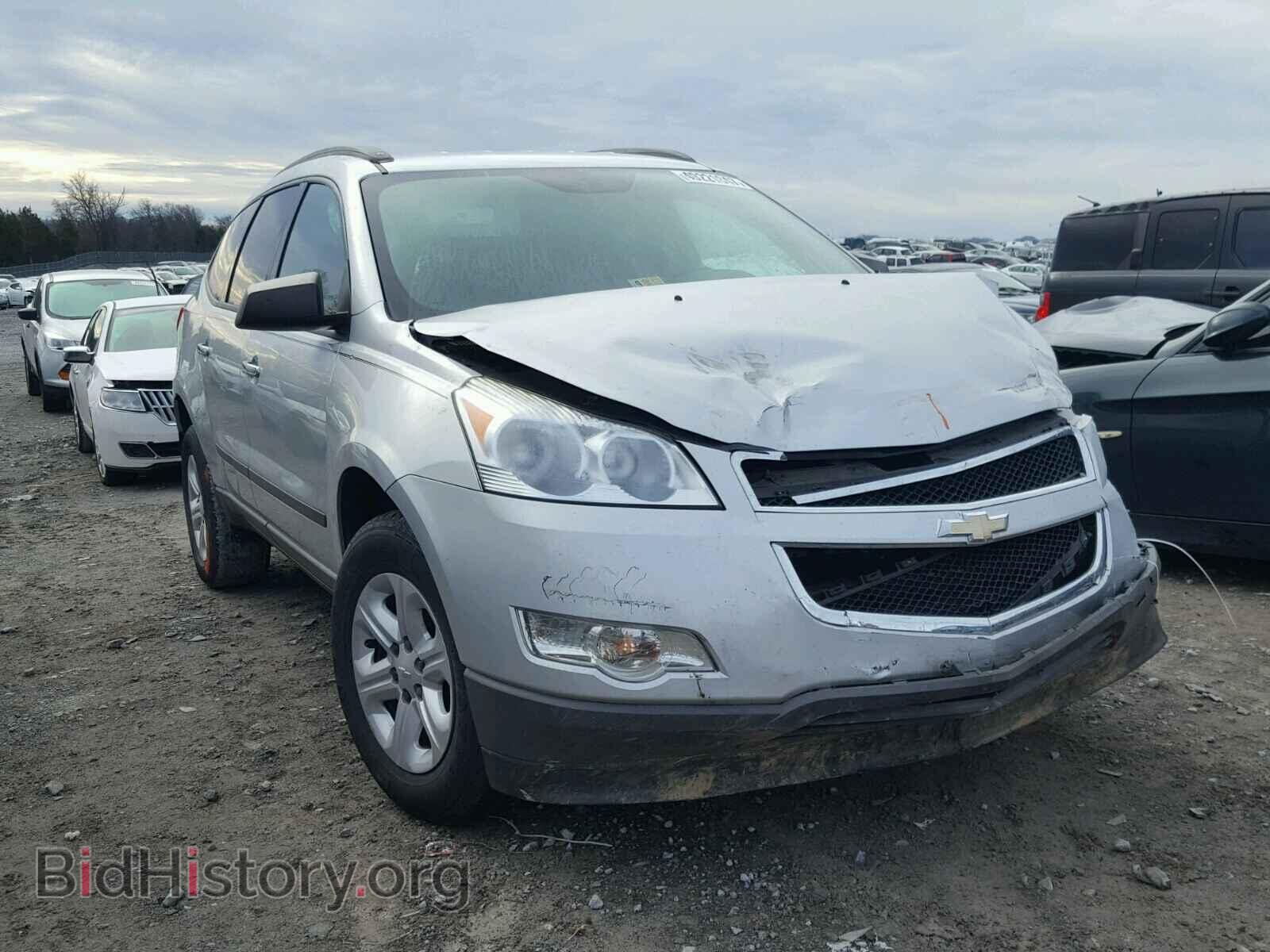 Фотография 1GNKREED2BJ195868 - CHEVROLET TRAVERSE 2011