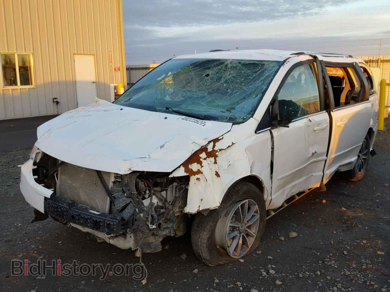 2017 DODGE CARAVAN - VIN: 2C4RDGCG9HR792034 - Photo 2