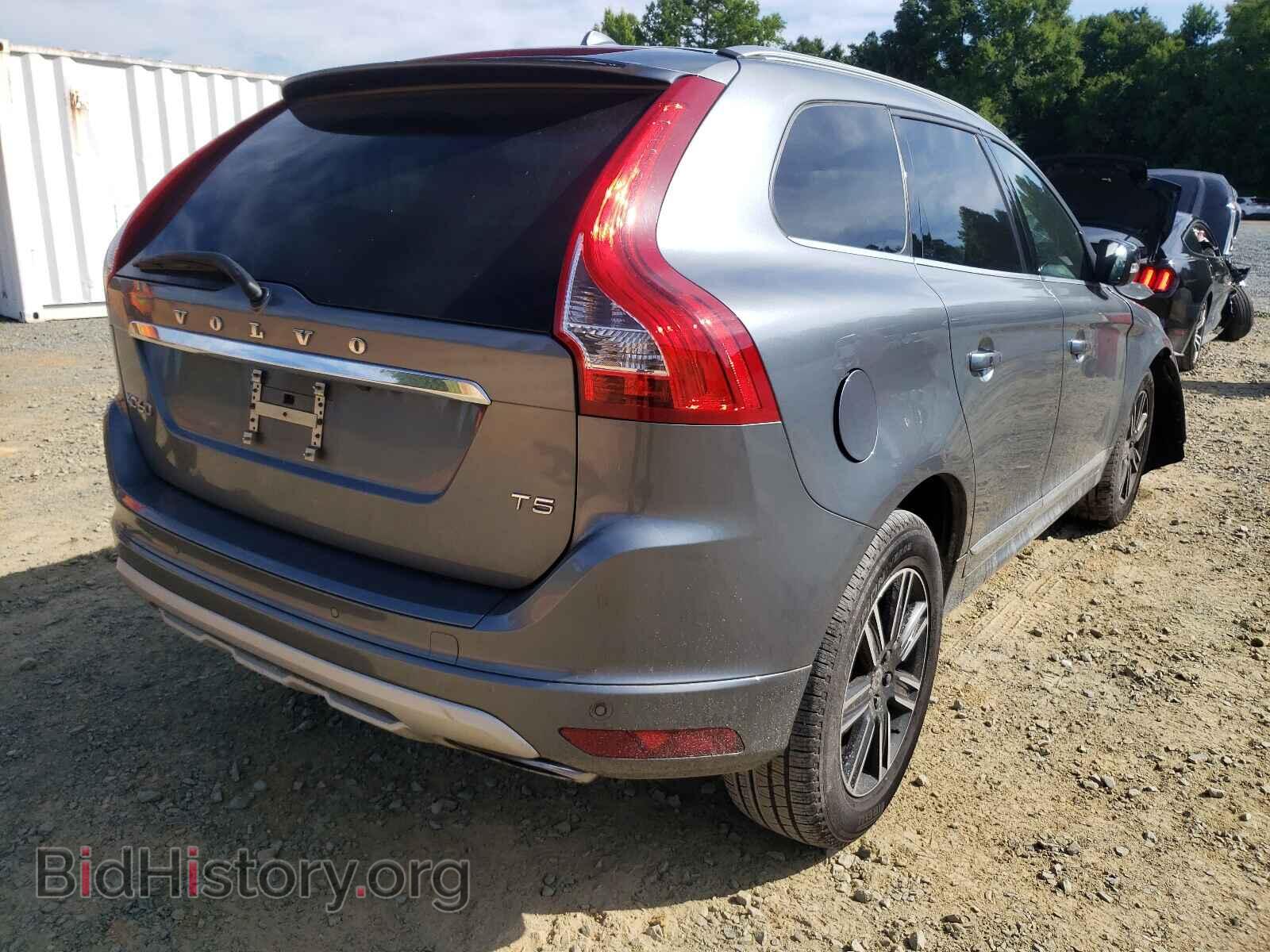 2017 VOLVO XC60 - VIN: YV440MDR7H2225711 - Фото 4