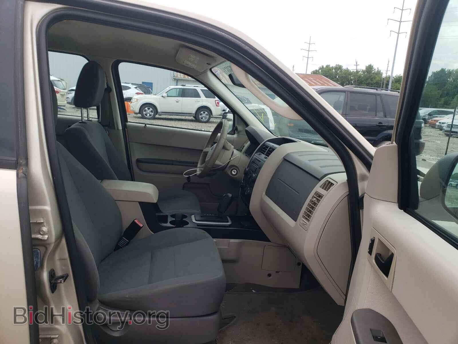 2011 FORD ESCAPE - VIN: 1FMCU9C72BKB60592 - Фото 5