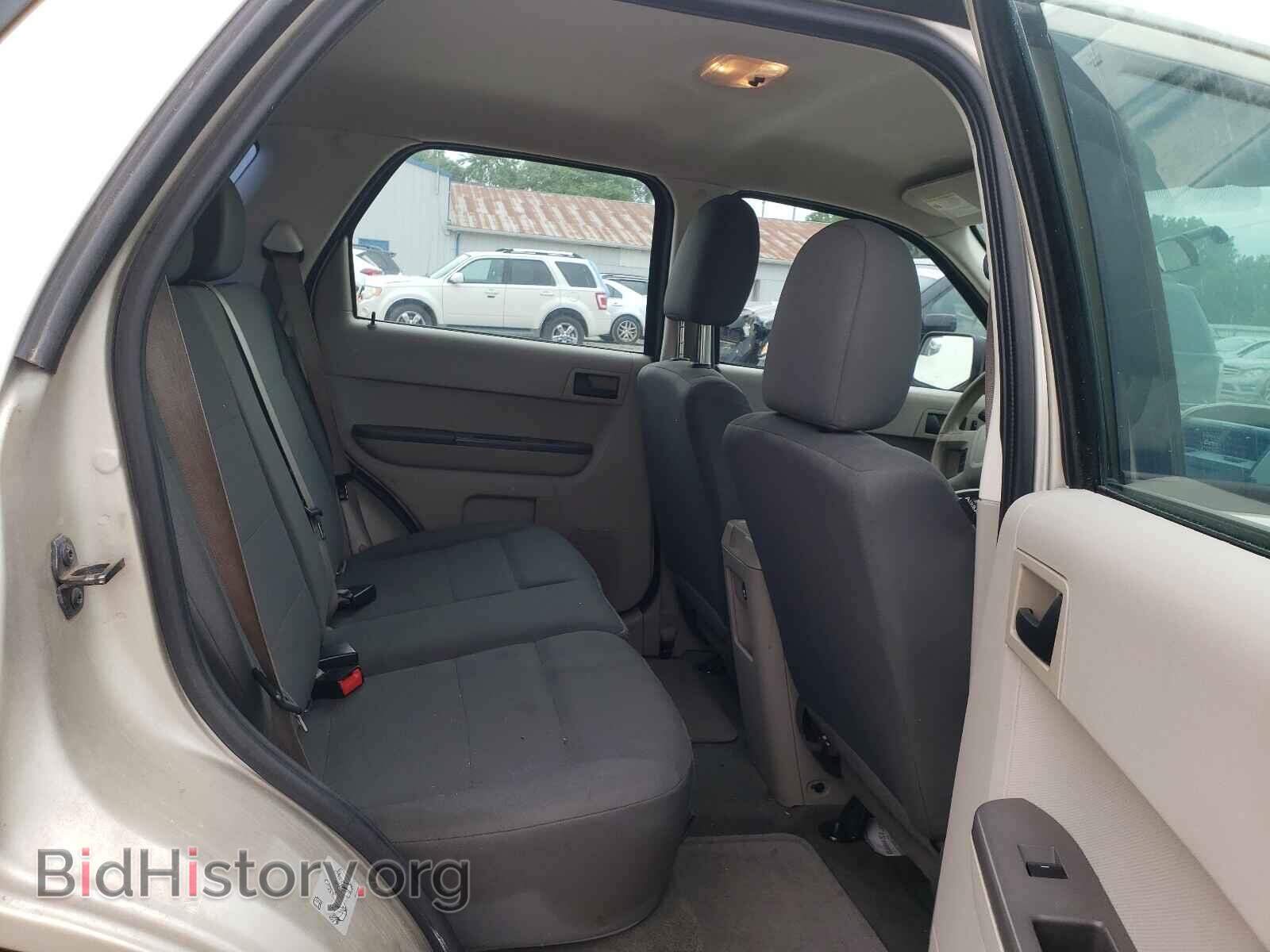 2011 FORD ESCAPE - VIN: 1FMCU9C72BKB60592 - Фото 6