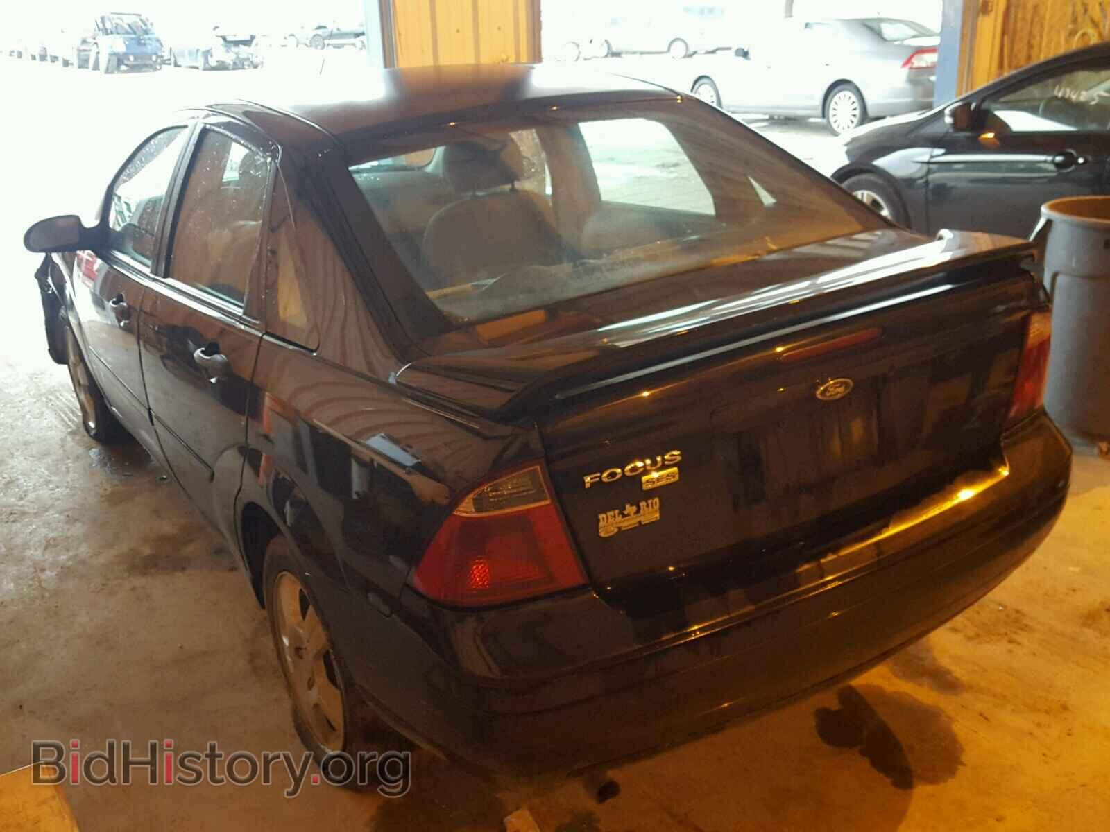 2007 FORD FOCUS - VIN: 1FAFP34NX7W190416 - Photo 3