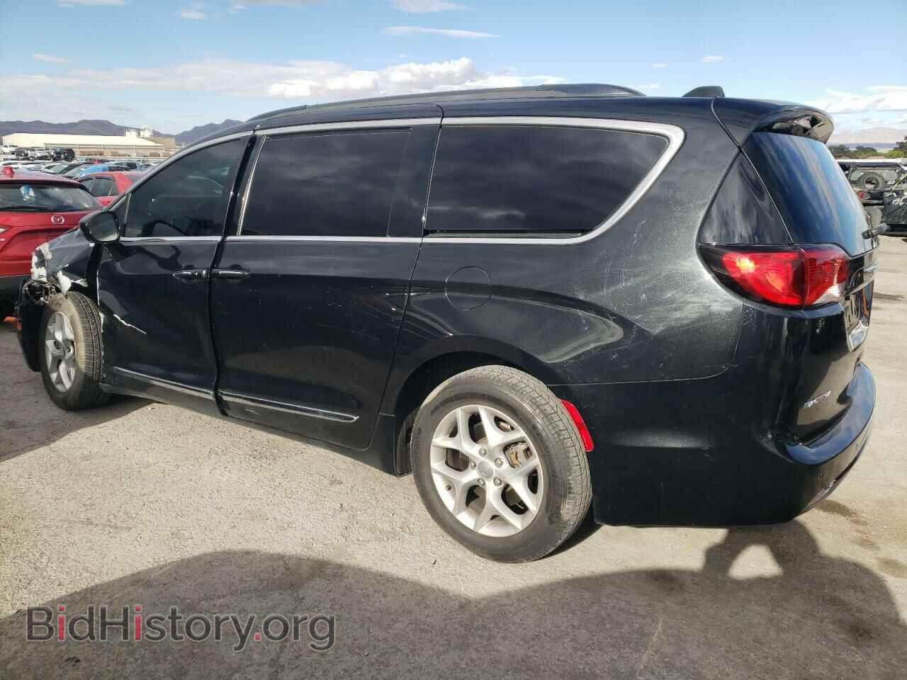 2017 CHRYSLER PACIFICA - VIN: 2C4RC1BG6HR816324 - Фото 2