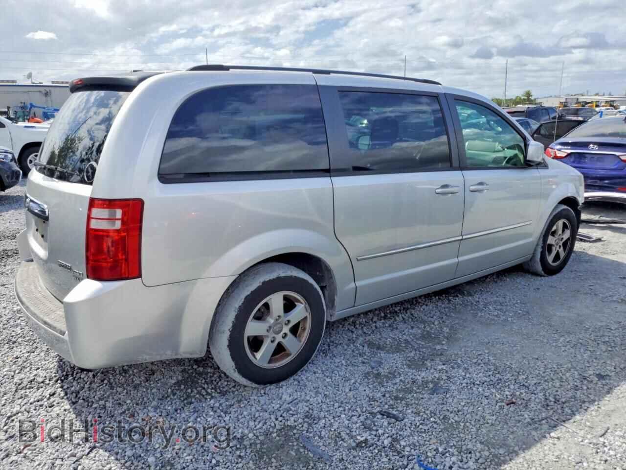 2010 DODGE CARAVAN - VIN: 2D4RN5D17AR211134 - Фото 3