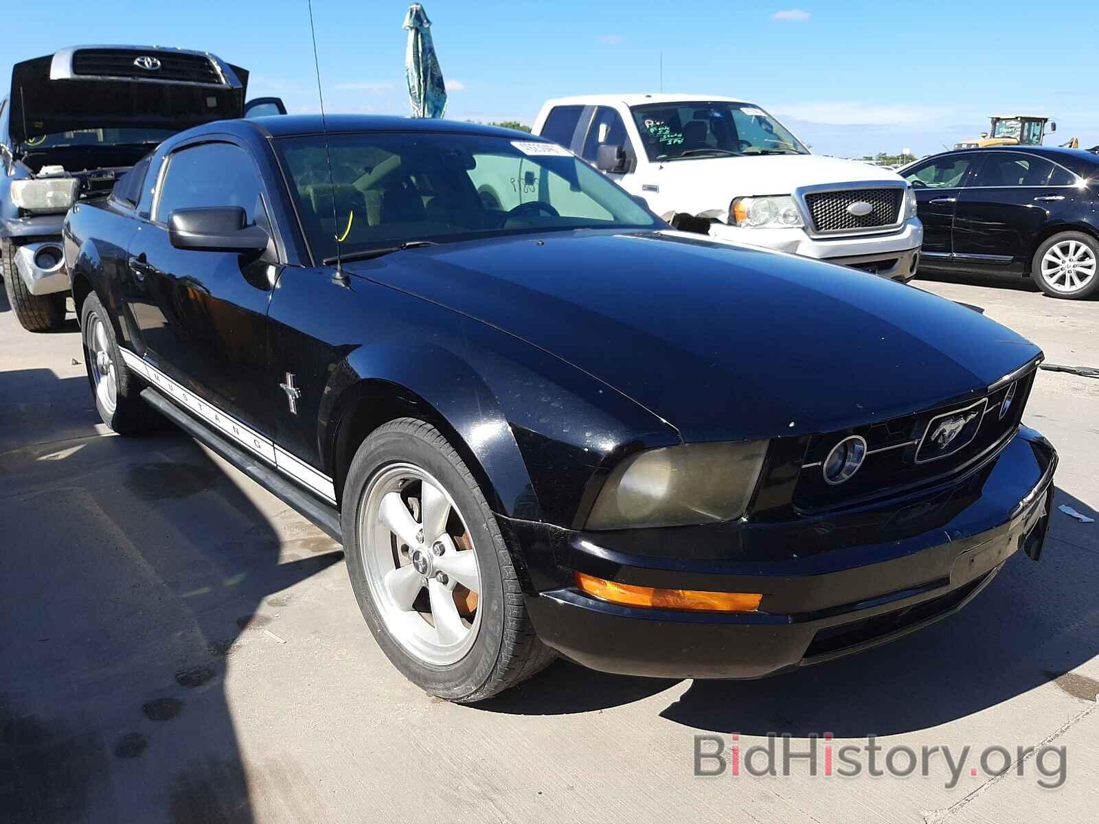 Photo 1ZVFT80N975350636 - FORD MUSTANG 2007