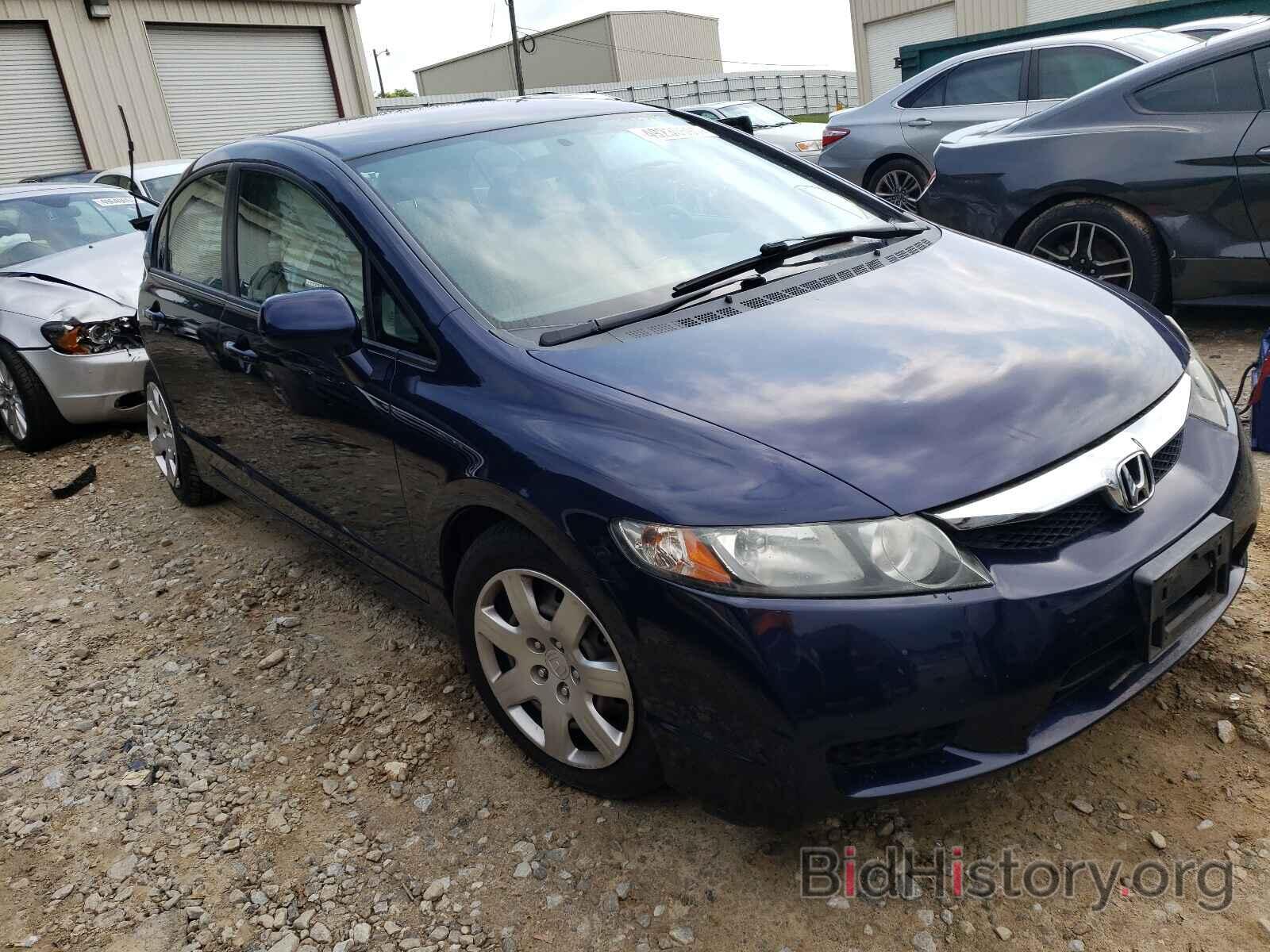 Photo 19XFA1F57AE027057 - HONDA CIVIC 2010