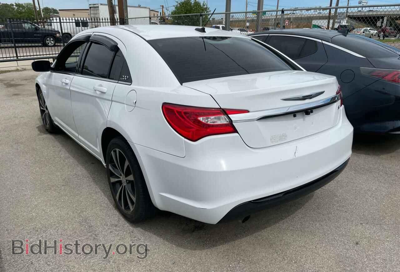 2013 CHRYSLER 200 - VIN: 1C3CCBCG9DN593217 - Фото 3