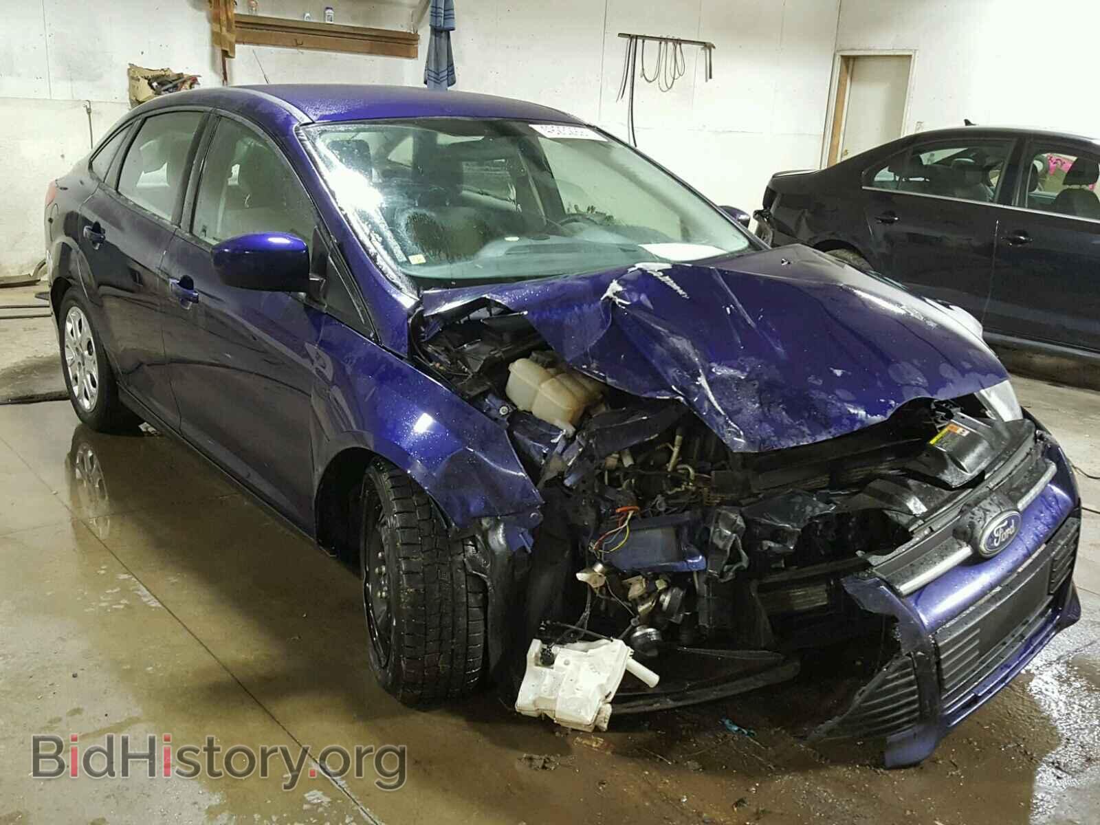 Photo 1FAHP3F25CL128557 - FORD FOCUS 2012