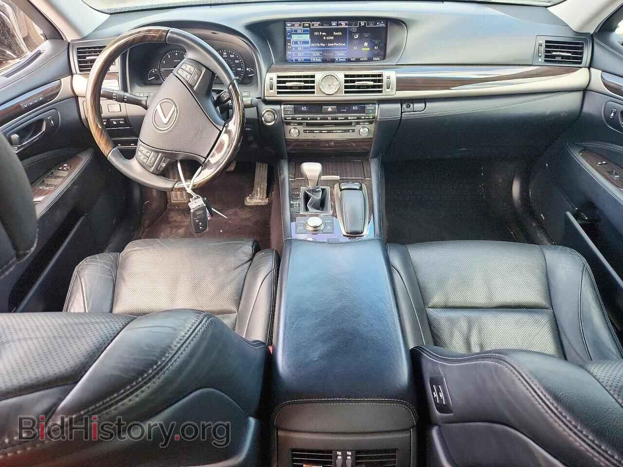 2013 LEXUS LS460 - VIN: JTHBL5EF1D5123548 - Photo 8