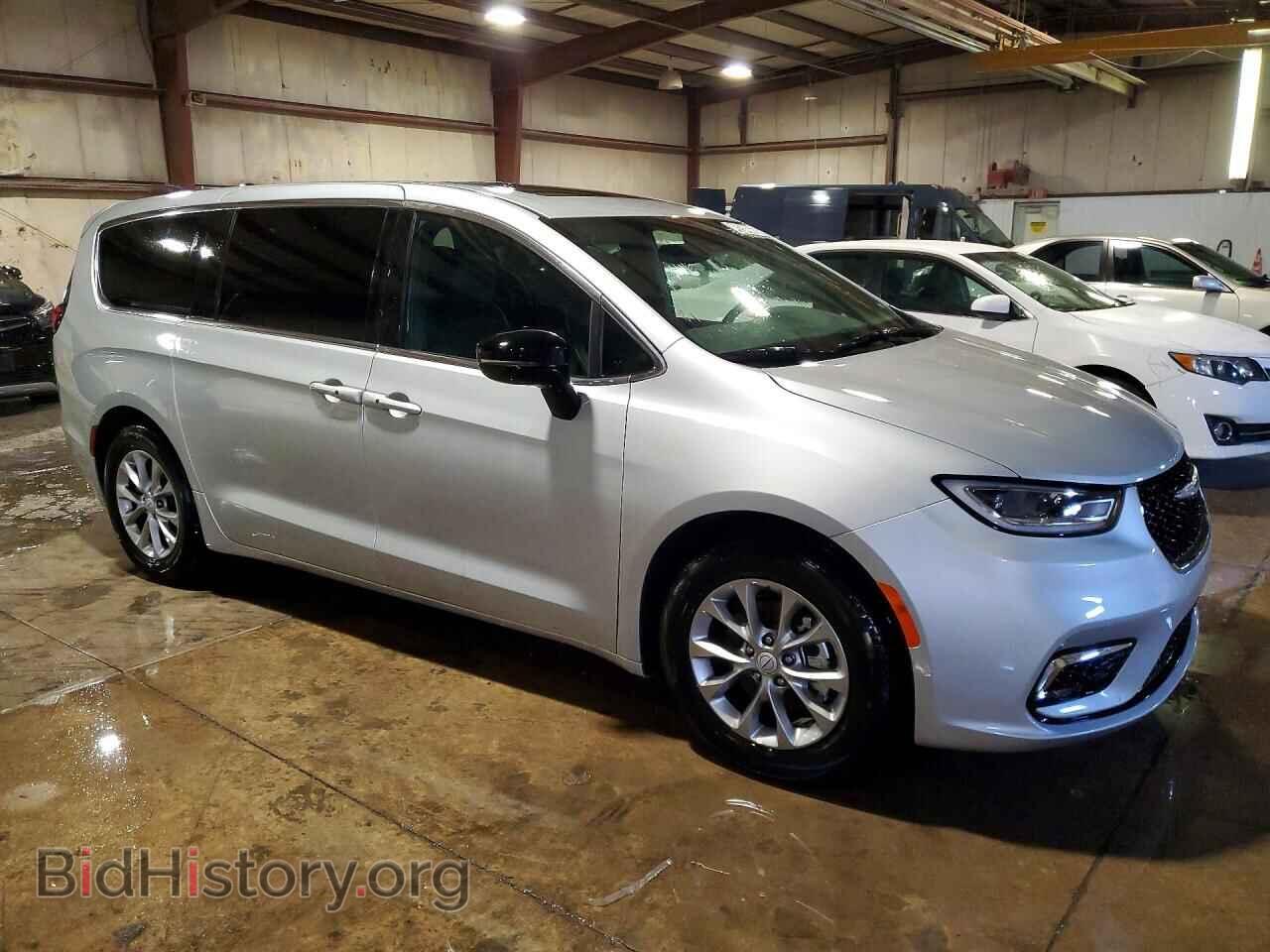 2026 CHRYSLER PACIFICA - VIN: 2C4RC1GG4TR176146 - Photo 4