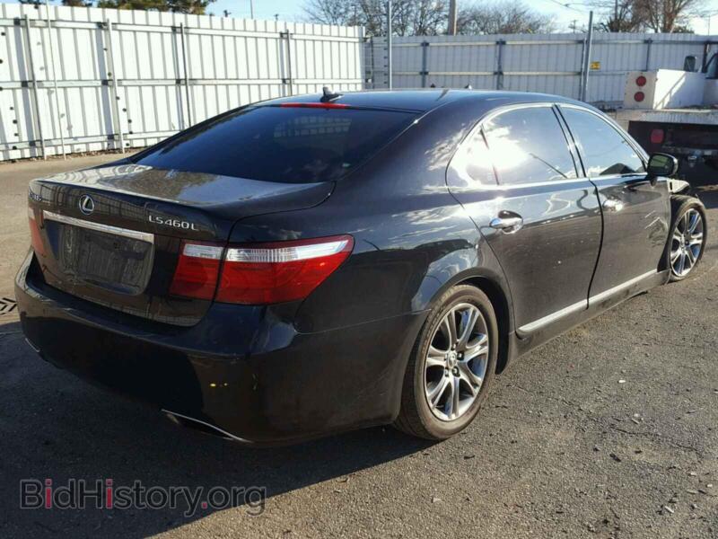 2007 Lexus LS460 (VIN JTHGL46F575007739) — photo 4 of 10