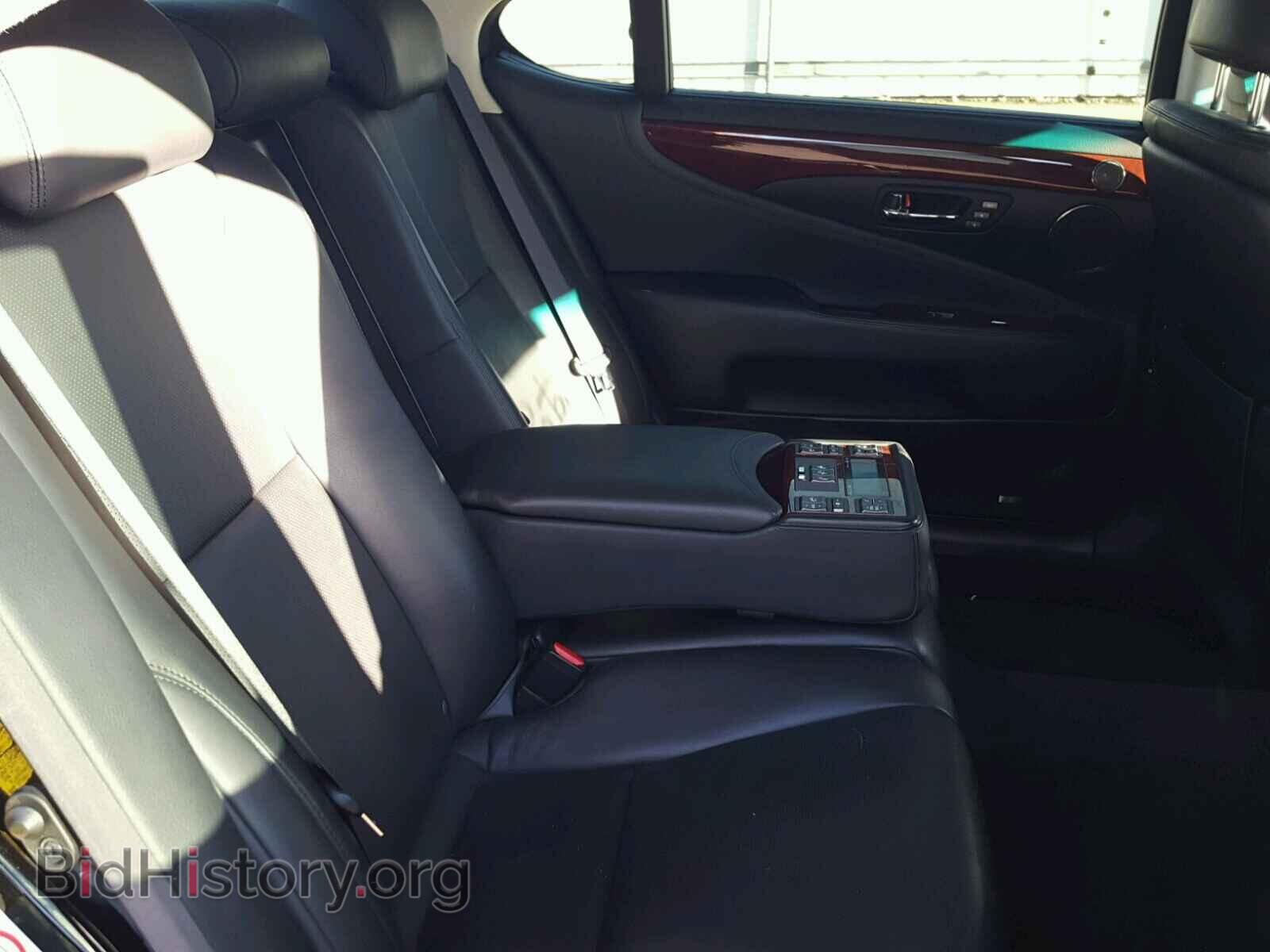 2007 LEXUS LS460 - VIN: JTHGL46F575007739 - Photo 6