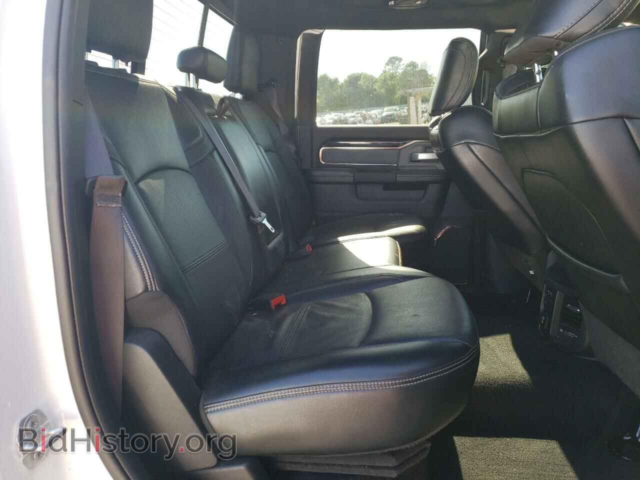 2021 RAM 2500 - VIN: 3C6TR5EJ4MG657233 - Photo 10