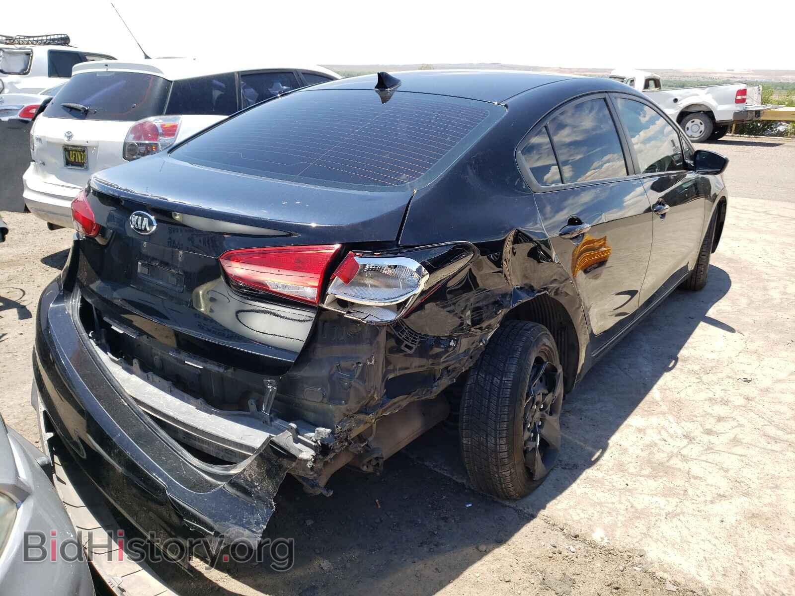 2017 KIA FORTE - VIN: 3KPFK4A75HE065288 - Фото 4