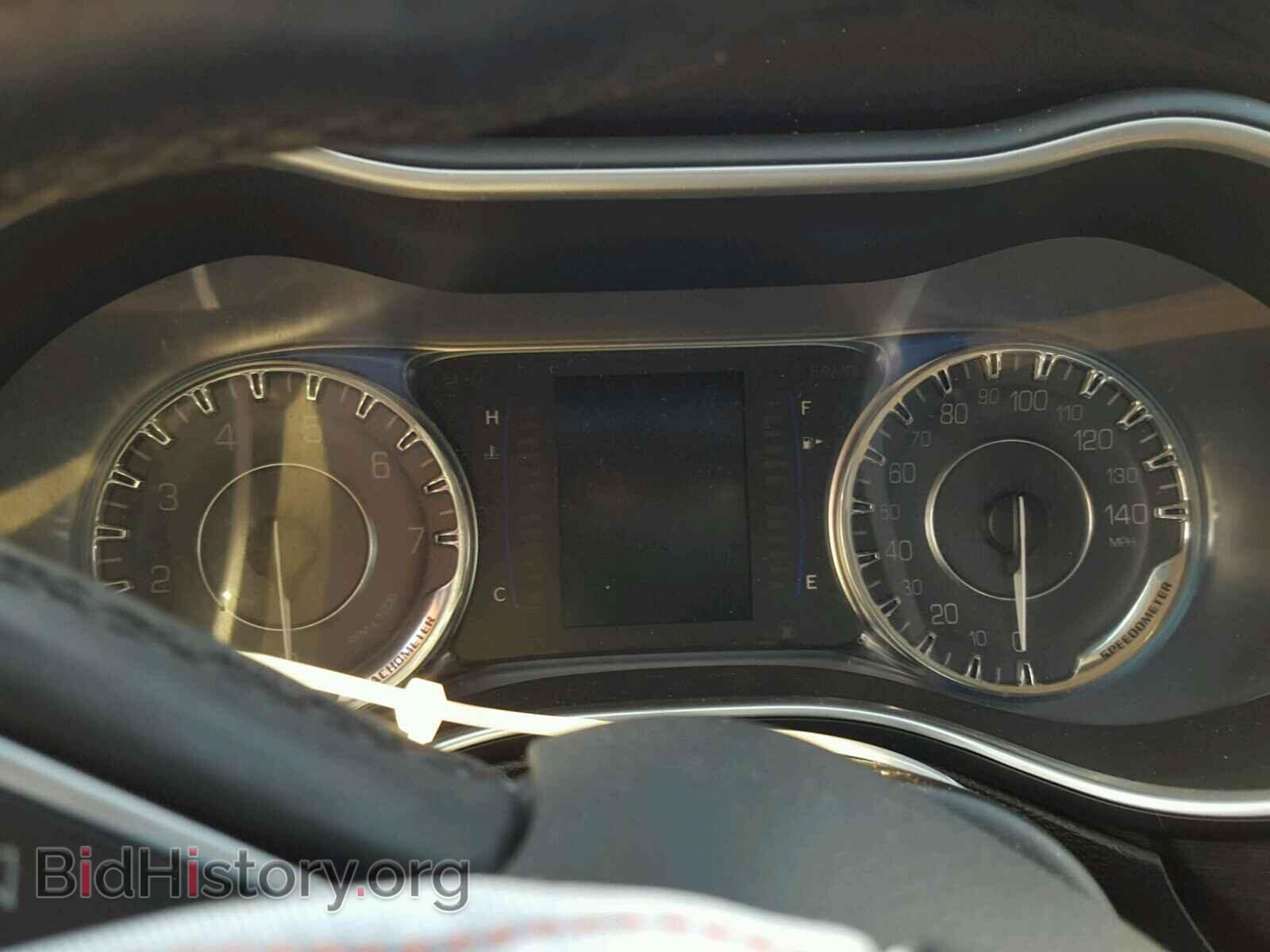 2016 CHRYSLER 200 - VIN: 1C3CCCAB7GN164207 - Photo 8