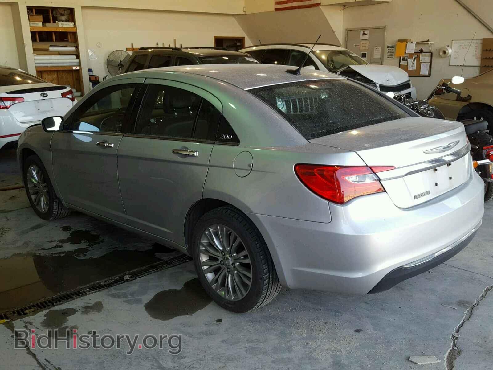 2011 CHRYSLER 200 - VIN: 1C3BC2FB1BN525700 - Photo 3