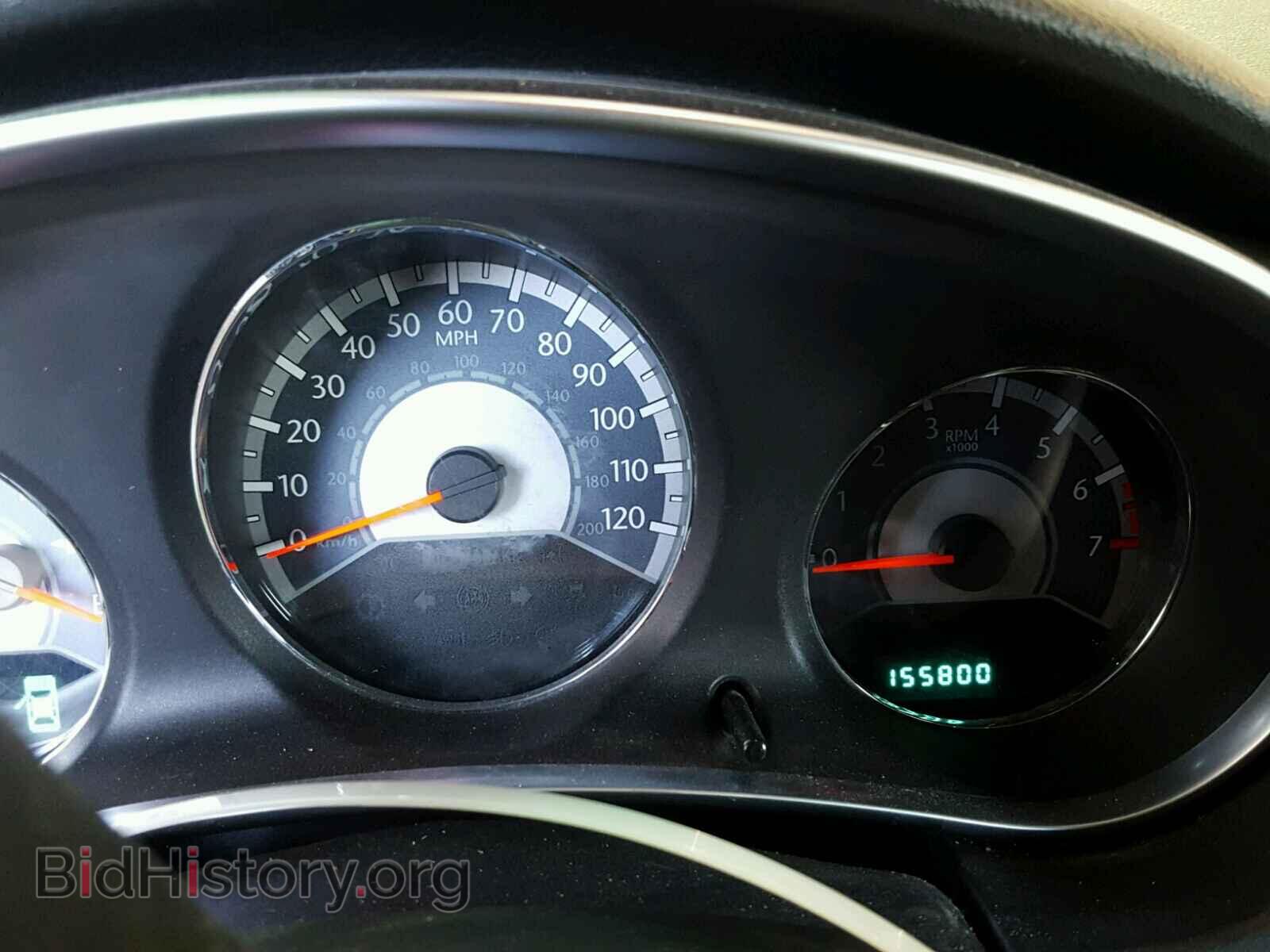 2011 CHRYSLER 200 - VIN: 1C3BC2FB1BN525700 - Photo 8