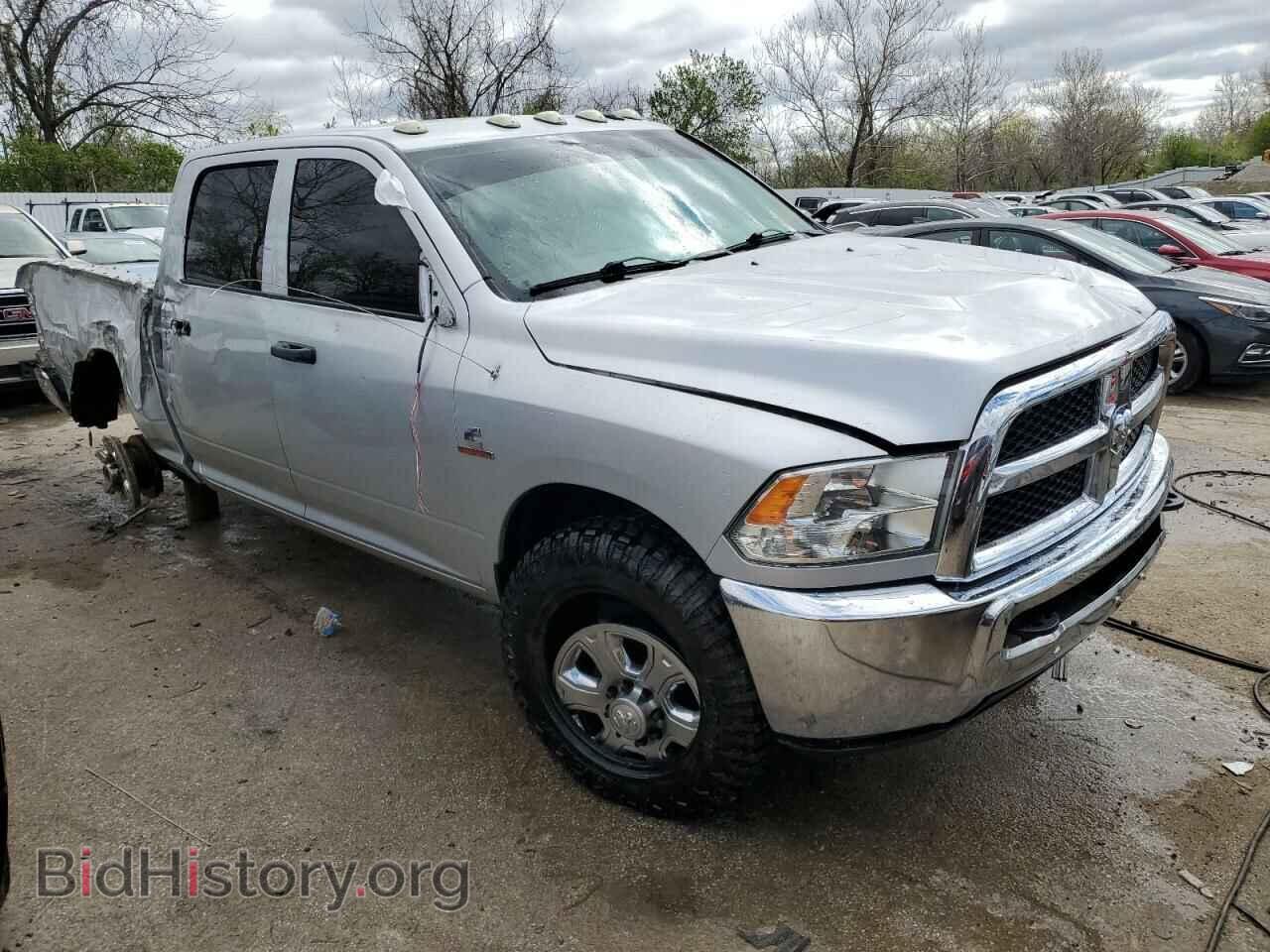 2017 RAM All Models - VIN: 3C6UR5CL6HG589936 - Photo 4