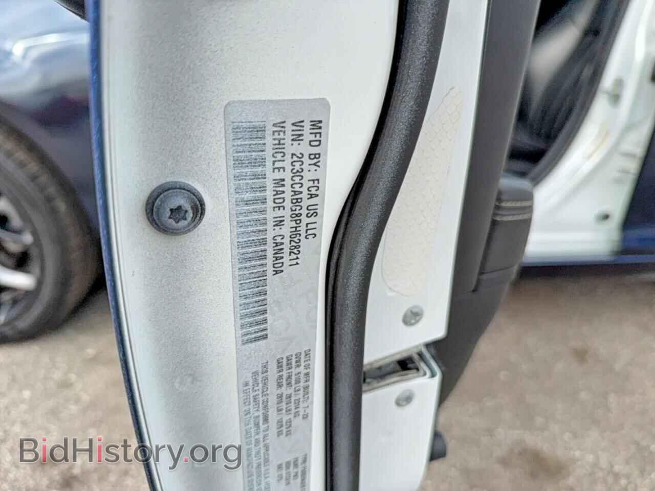 2023 CHRYSLER 300 - VIN: 2C3CCABG8PH628211 - Фото 10